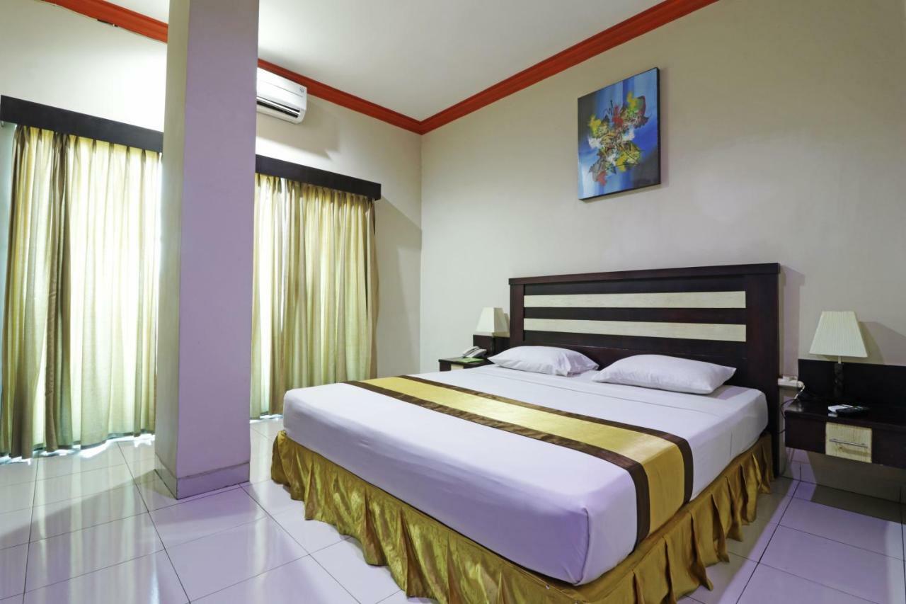 Hotel Beril Nur Makassar Luaran gambar