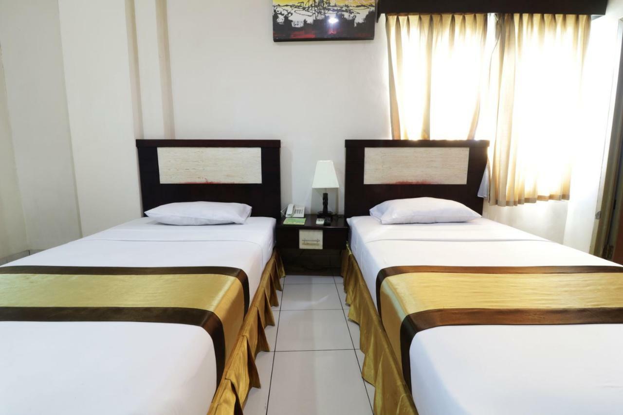 Hotel Beril Nur Makassar Luaran gambar